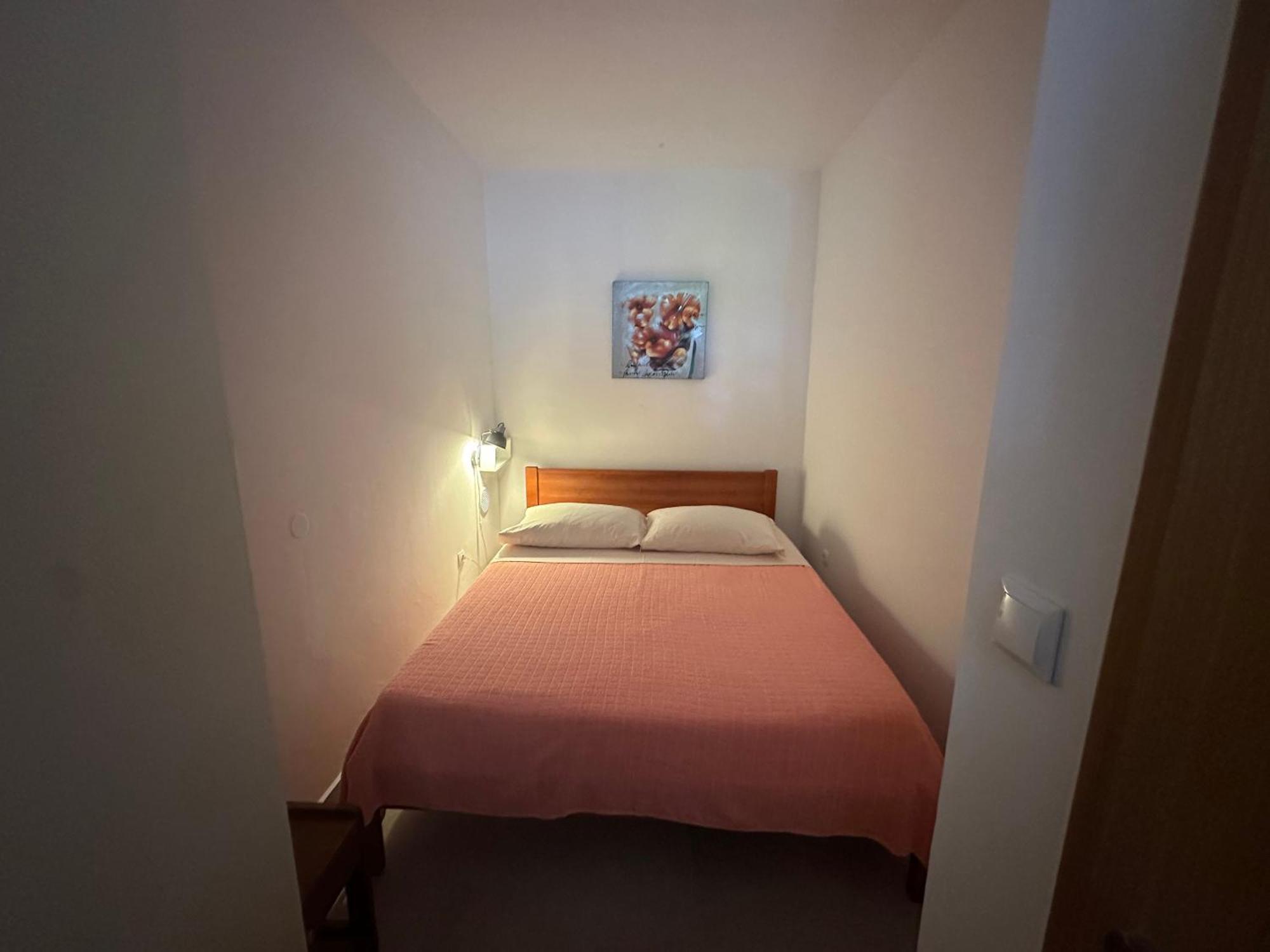 Apartments Iva Pakostane Luaran gambar