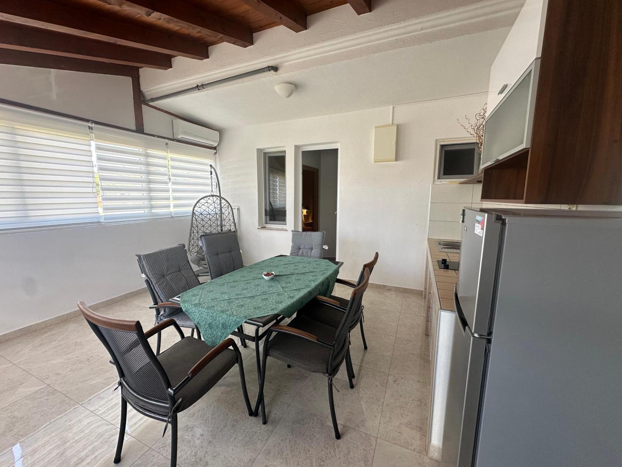 Apartments Iva Pakostane Luaran gambar